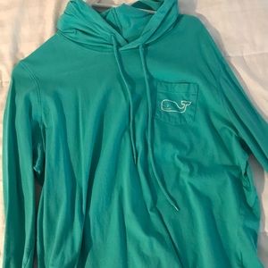 Vineyard Vines Tops - Vineyard Vines long sleeve shirt with hood Vineyard Vines Tops - Vineyard Vines long sleeve shirt with hood